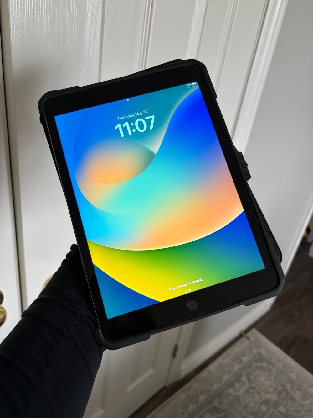 Apple iPad 9th Generation 64GB with Protective Case